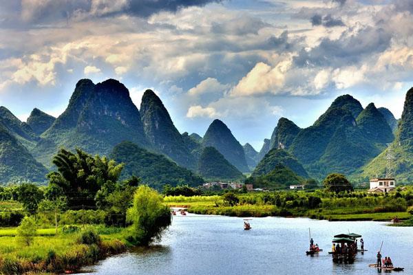 桂林山水甲天下具体是哪个地方？是哪个景点？